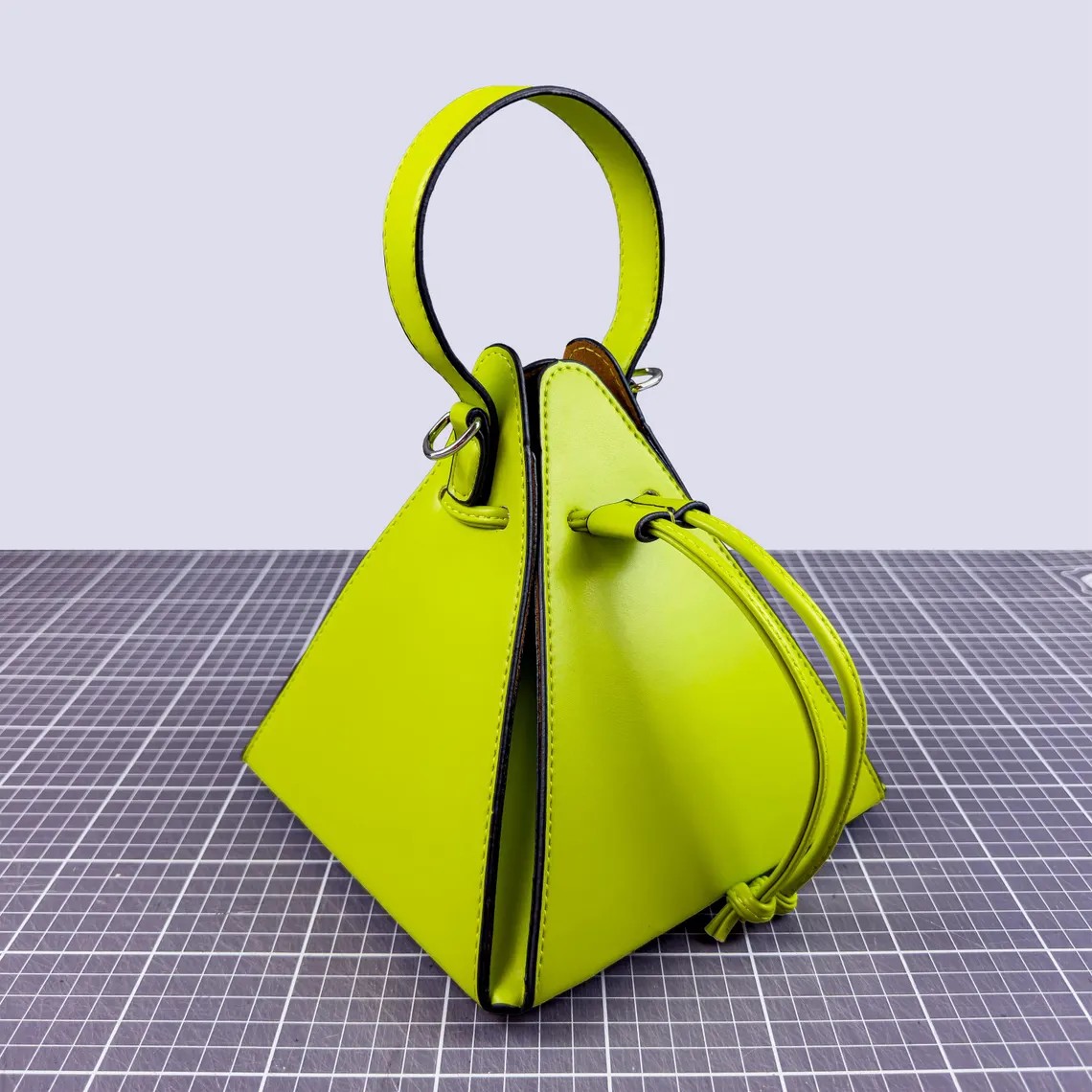 手工皮具图纸 三角包ro012-皮圈圈手工皮具图纸