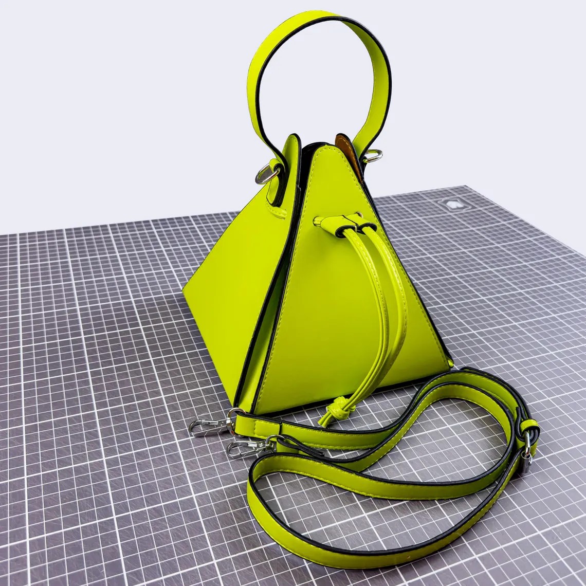 图片[2]-手工皮具图纸 三角包ro012-皮圈圈手工皮具图纸